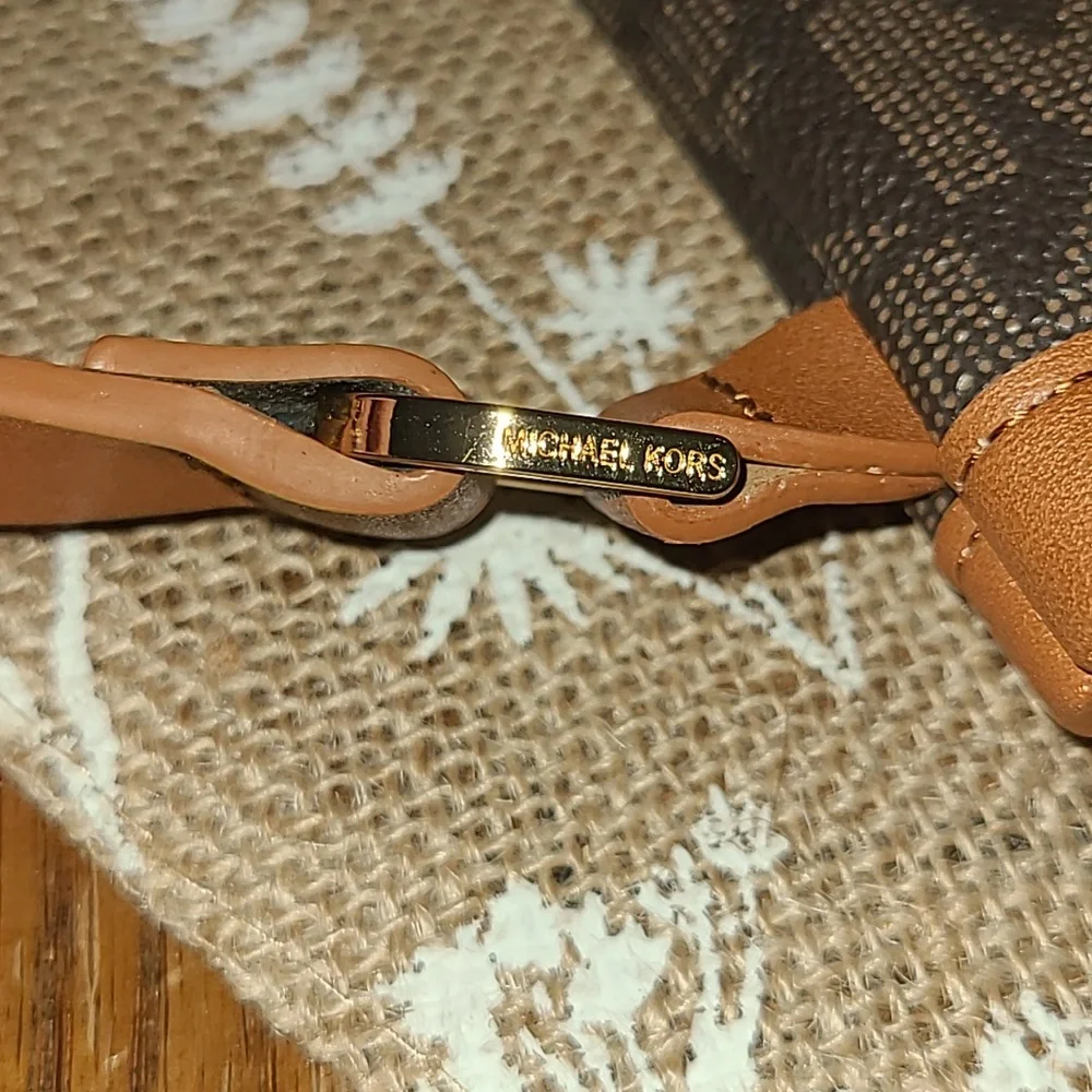 KORS Michael Kors reposhing this